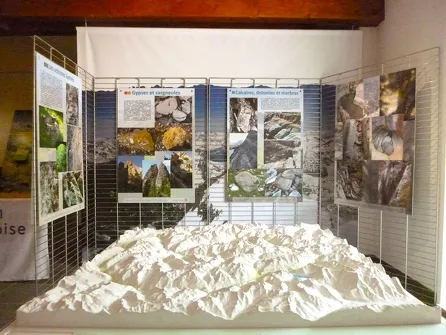 Exhibition - Termignon through the rocks