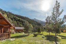 © Camping le Val d'Ambin Val Cenis Bramans_chalet - HMVT