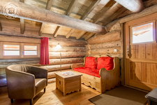 © à Val Cenis-Sollières, les Cabanes en Montagne, logements insolites et chambres d'hôte - Gîtes de France