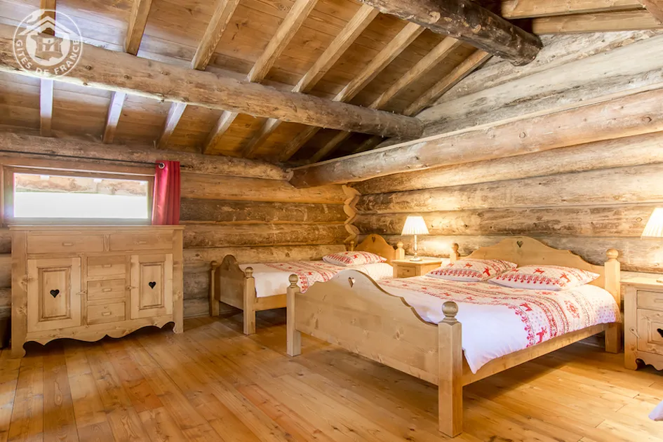 © à Val Cenis-Sollières, les Cabanes en Montagne, logements insolites et chambres d'hôte - Gîtes de France