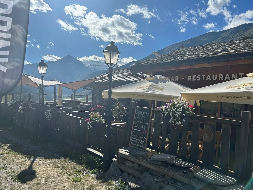 Bar-Restaurant-Crêperie Le Chalet des Essarts_Val-Cenis - M.Gagnière