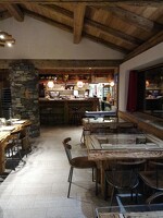 © Bar-Restaurant-Crêperie Le Chalet des Essarts_Val-Ceniss - s.cadoux