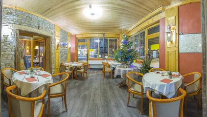 Val Cenis © Crêperie de l'Alpazur in Lanslebourg - alpazur