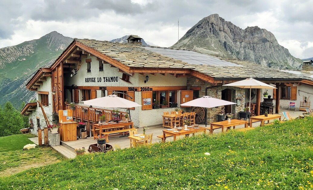 © val-cenis-bramans-restaurant-refuge-montbas-tsamou - Joseph Ratel