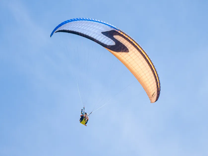 © Paragliding with Théo Camus in Aussois - Théo CAMUS