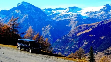 Transports Alpes - Ashley Pettit