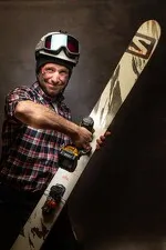 Victor Charon mountain guide - Upguides