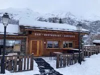 © Bar-Restaurant-Crêperie Le Chalet des Essarts_Val-Cenis - M.Gagniere