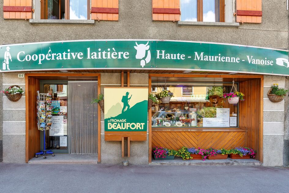 © val-cenis-lanslebourg-fromagerie-cooperative-laitiere - Coopérative laitière de Haute Maurienne Vanoise
