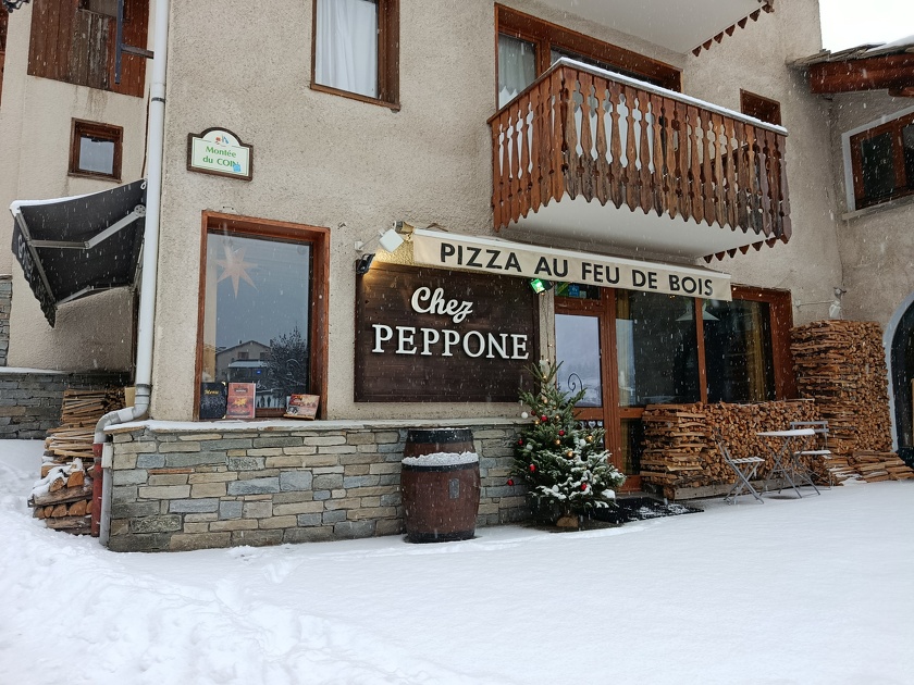 © Pizzeria Chez Peppone_Val-Cenis - D.Choumar