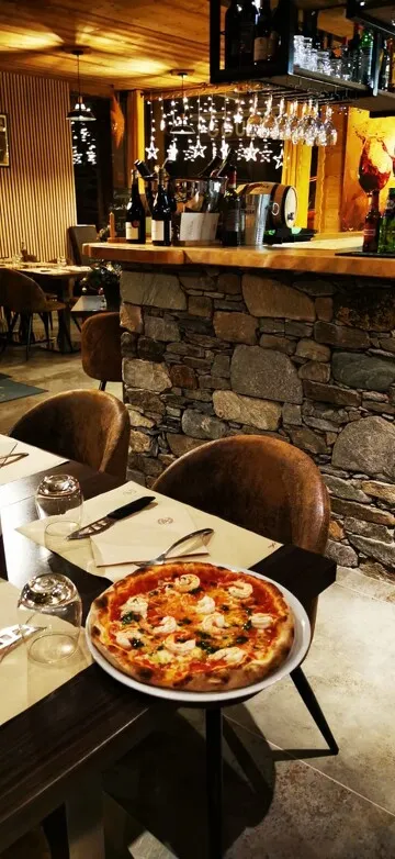 © Pizzeria Chez Peppone_Val-Cenis - D. Choumar