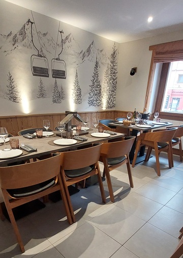 © Restaurant Le Pic du 35 à Val Cenis-Lanslebourg - C.Zapillon