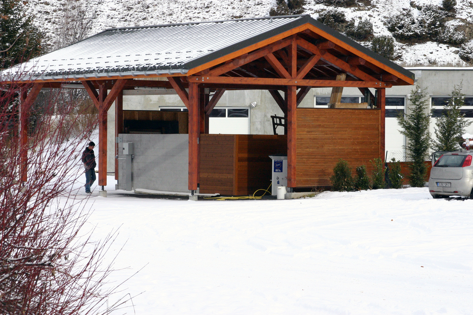 © Aire de services pour camping-cars à Val Cenis-Lanslevillard - V.Robin