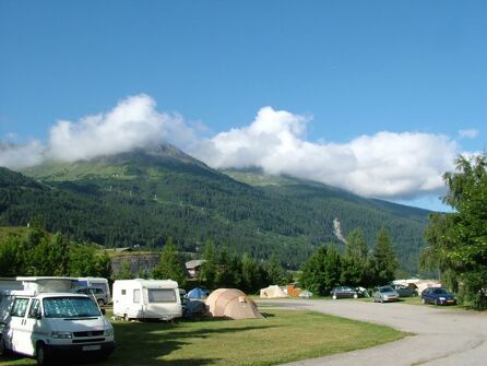 Camping and Winter Caravan Park of Lanslevillard