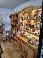 © Le Garde Manger, épicerie à Val Cenis-Sardières - M.Oliveira