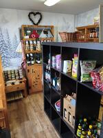 © Le Garde Manger, épicerie à Val Cenis-Sardières - M.Oliveira