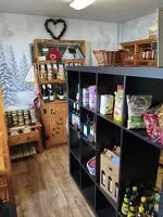 © Le Garde Manger, épicerie à Val Cenis-Sardières - M.Oliveira