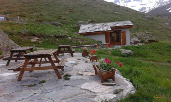 Refuge d'Entre-Deux-Eaux