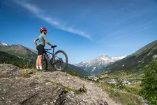 © Cross-country mountain biking: Les Sarrazins - In Pernet