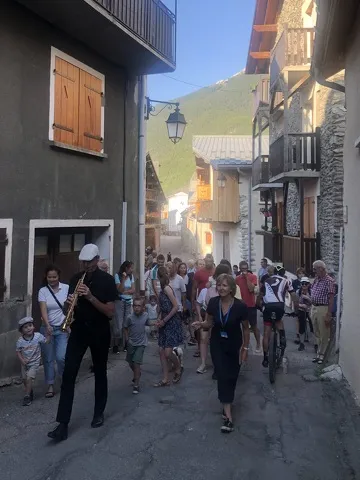 © Barock'n roll: street show_Val-Cenis - Facim Foundation