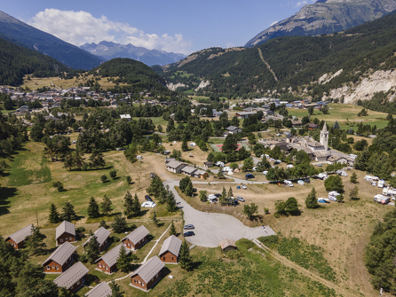 Huttopia Val Cenis Winter Camping and Caravanning