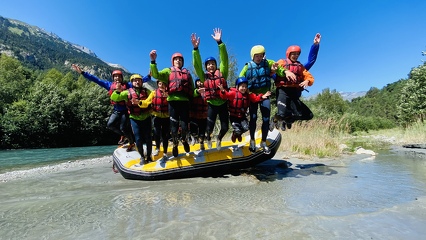 © L'Arc à portée de pagaie, rafting en montagne - maison des guides