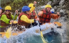 © L'Arc à portée de pagaie, rafting en montagne - maison des guides