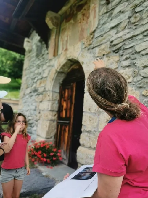 Sculpteur d'un jour à Lanslebourg : atelier groupe scolaires