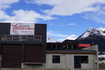 © val-cenis-djack-fermetures-1 - Office de tourisme de Haute Maurienne Vanoise - Ingrid Pauwels Etiévant