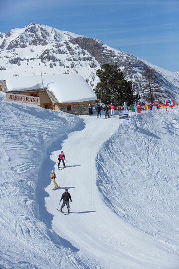 © val-cenis-lanslevillard-restaurant-altitude-la-ranova - 111©Daniel Durand Fresh Influence