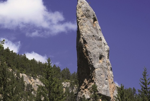 38 - Le Monolithe par Sentier des Biches