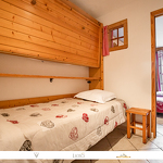 © studio-3-personnes-val-cenis-lanslevillard-rambaud-patricia - LICHÔ / Yannick Bellissand