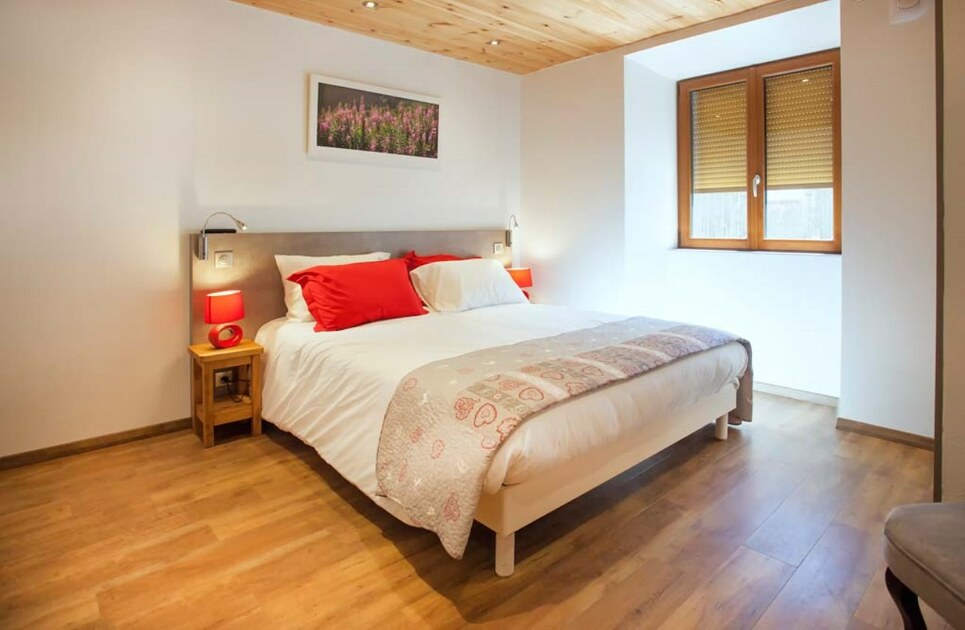© val-cenis-lanslevillard-location-appartement-chalet-sapins-enri-ludovic - HMVT
