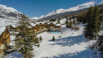 © val-cenis-lanslebourg-residence-alpages - Jean-Marc Favre